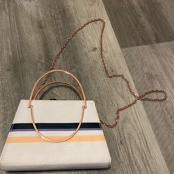 TED BAKER RARE mini trapezoid colorful crossbody with chain!!!UNIQUE - Picture 2 of 8